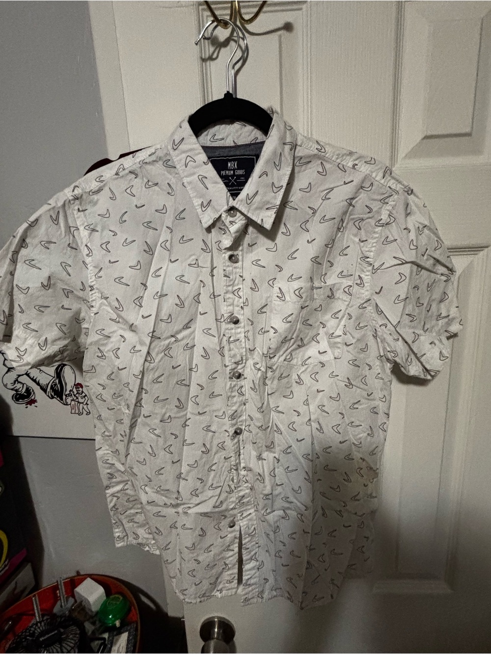 MBX White Short-Sleeve Printed Casual Button-Down Shirt